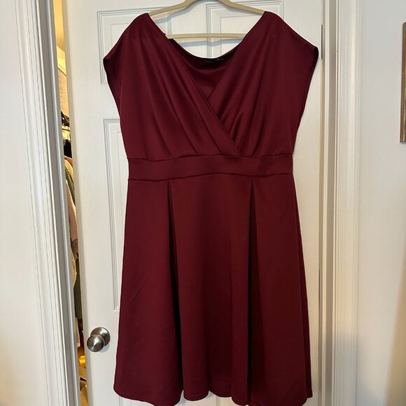 Boohoo Plus Off The Shoulder Wrap Midi Dress 22 - Picture 2 of 8